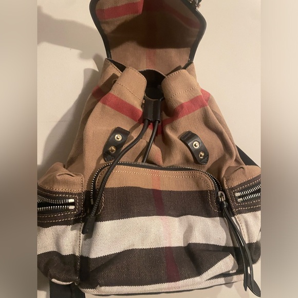 BURBERRY The Rucksack BACKPACK - Picture 4 of 15